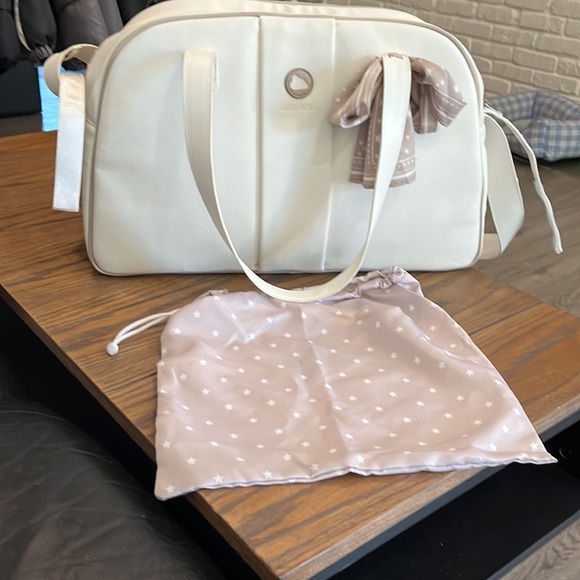 Mayoral baby Diaper Bag brand new - Picture 5 of 6